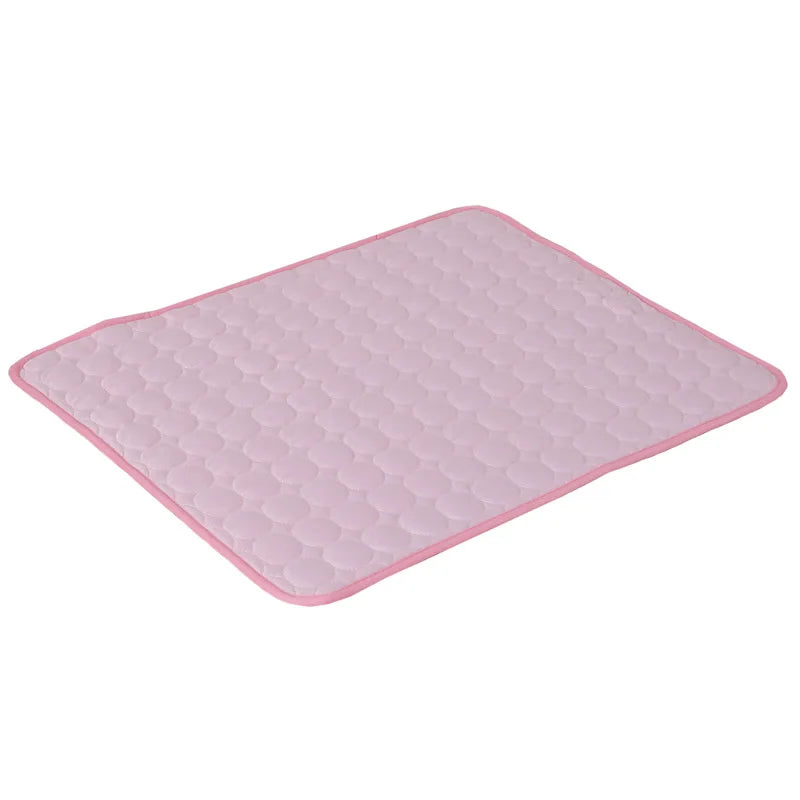 Tapis Rafraîchissant pour Chien et Chat — Gel Rafraîchissant, 7 Tailles, Parfait pour l'Été ☀️