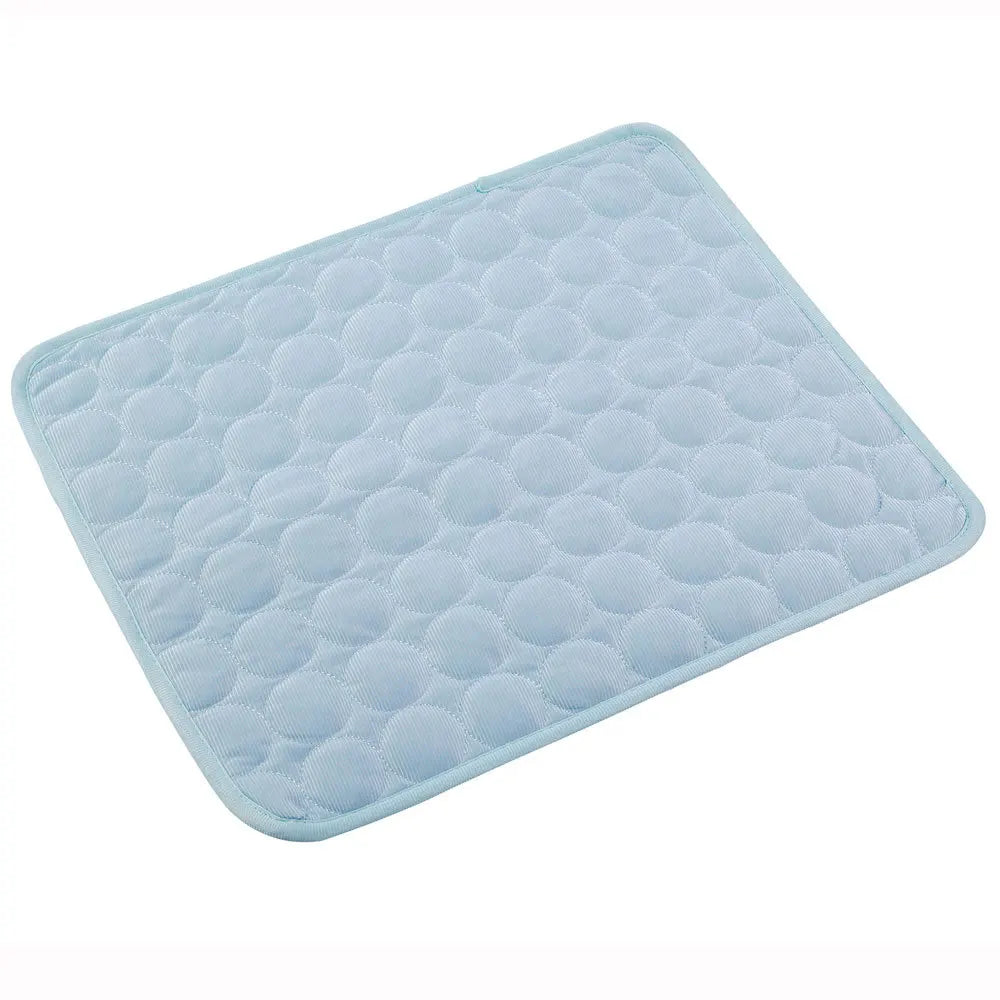 Tapis Rafraîchissant pour Chien et Chat — Gel Rafraîchissant, 7 Tailles, Parfait pour l'Été ☀️