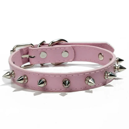 Collier en Cuir Clouté pour Chien — Réglable, Style Rock & Tendance 🤘
